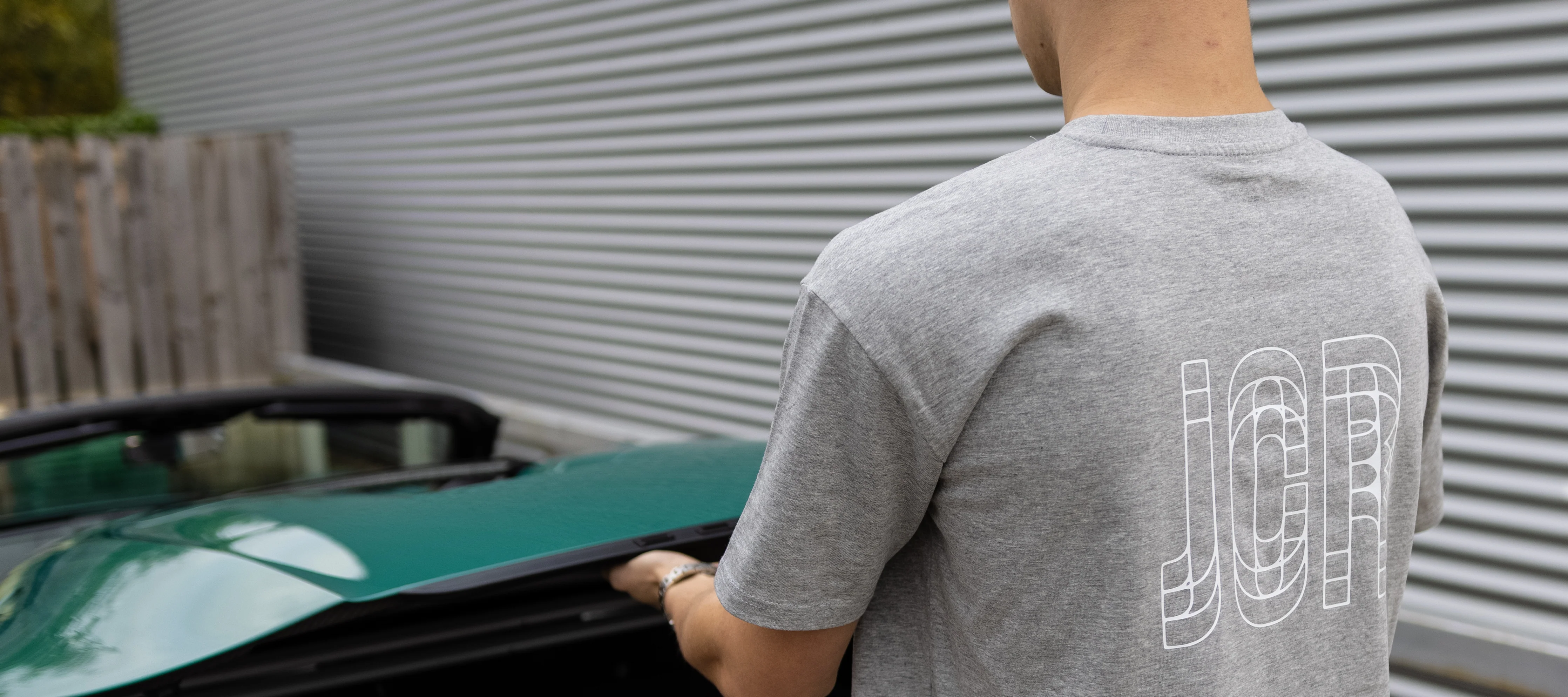 GREY TEE - Image 5